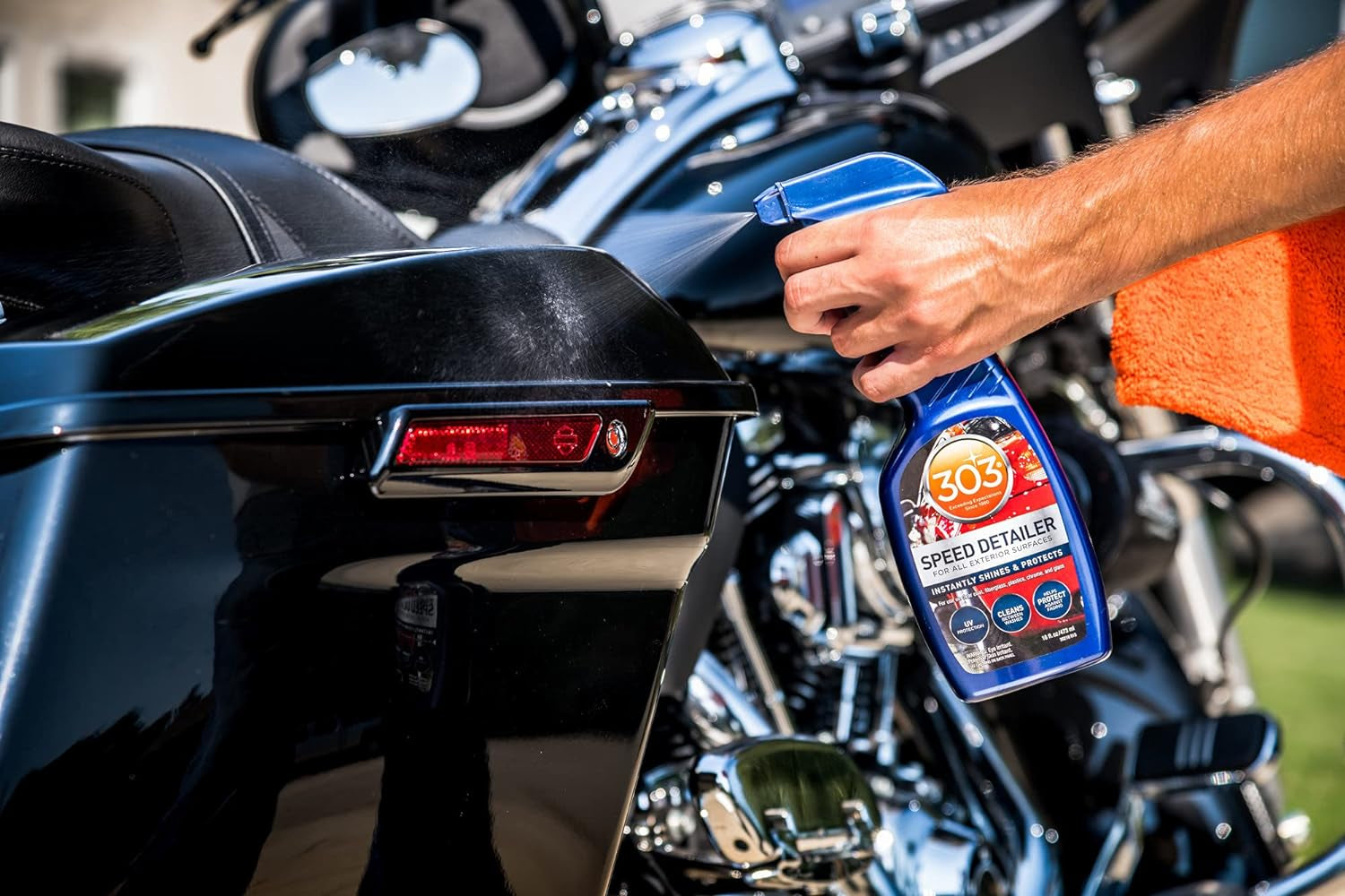 Speed Detailer - for All Exterior Automotive Surfaces - Instantly Shines and Protects Paint - Cleans between Washes - UV Protection, 16 Fl. Oz. (30216CSR) Packaging May Vary